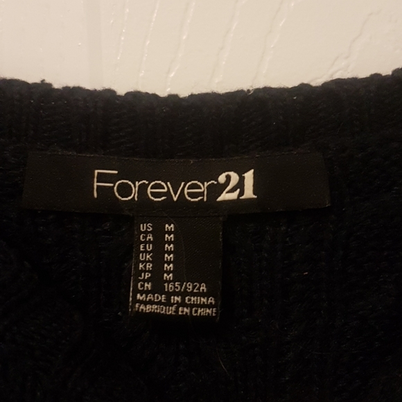 3/$20 Forever 21 sweater - Picture 3 of 4